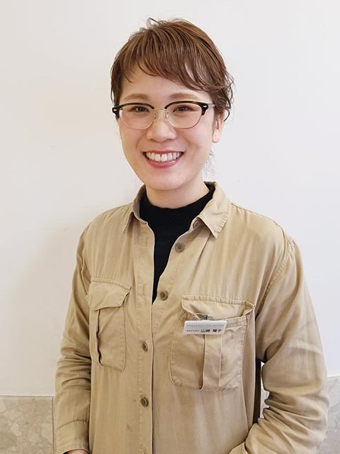 山崎　陽子